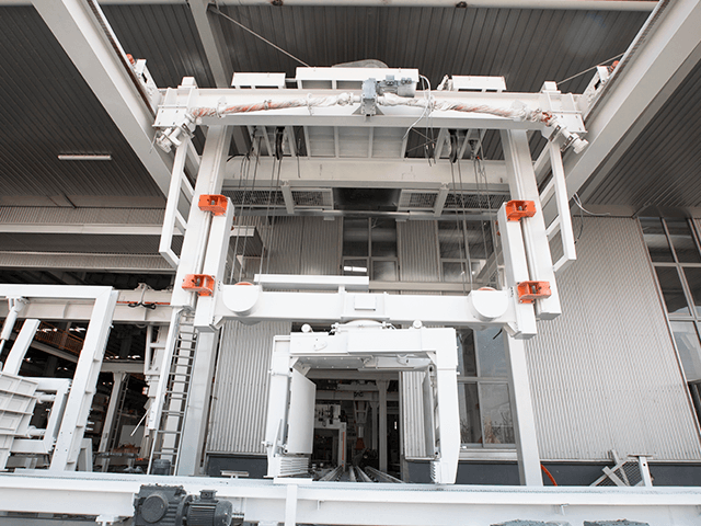 Berputar hoister