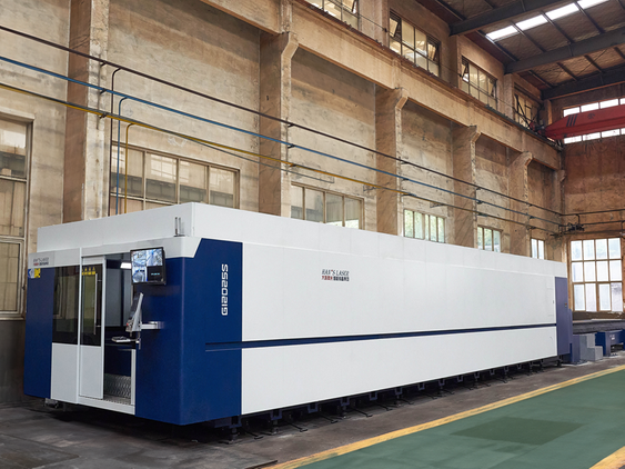 Mesin pemotong laser baru