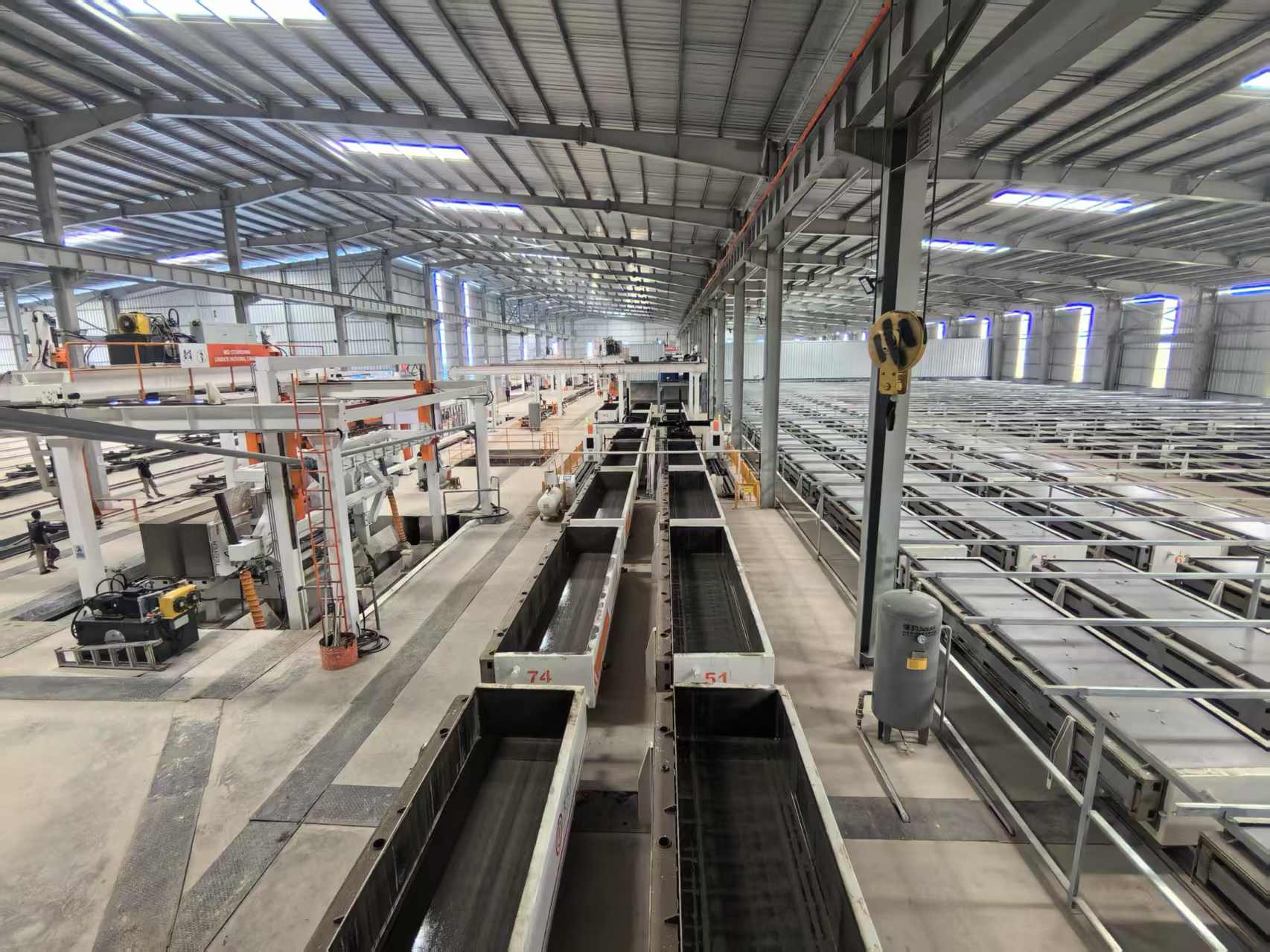 Teeyer Intelligent Pioneers Era baru jalur produksi AAC berkapasitas tinggi