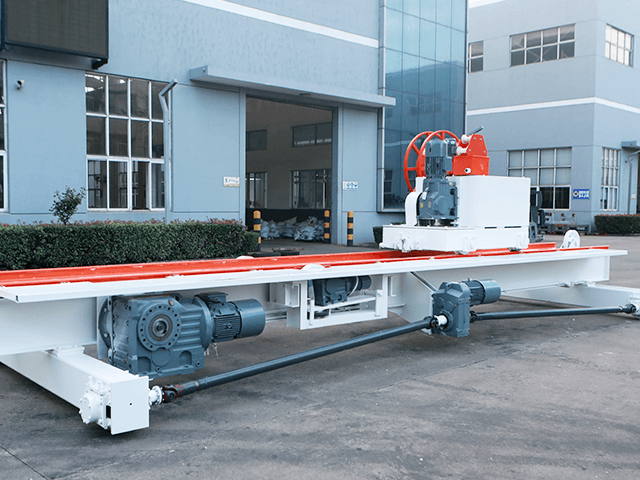 Kereta feri sebelum/setelah autoclave