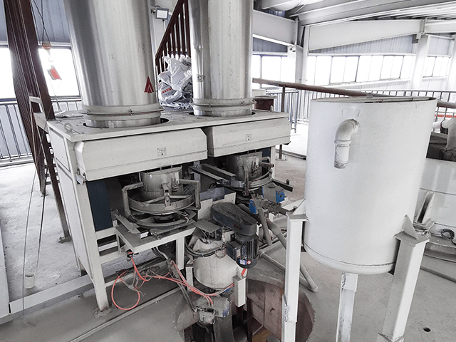 Sistem pengukuran dan pencampuran otomatis bubuk aluminium